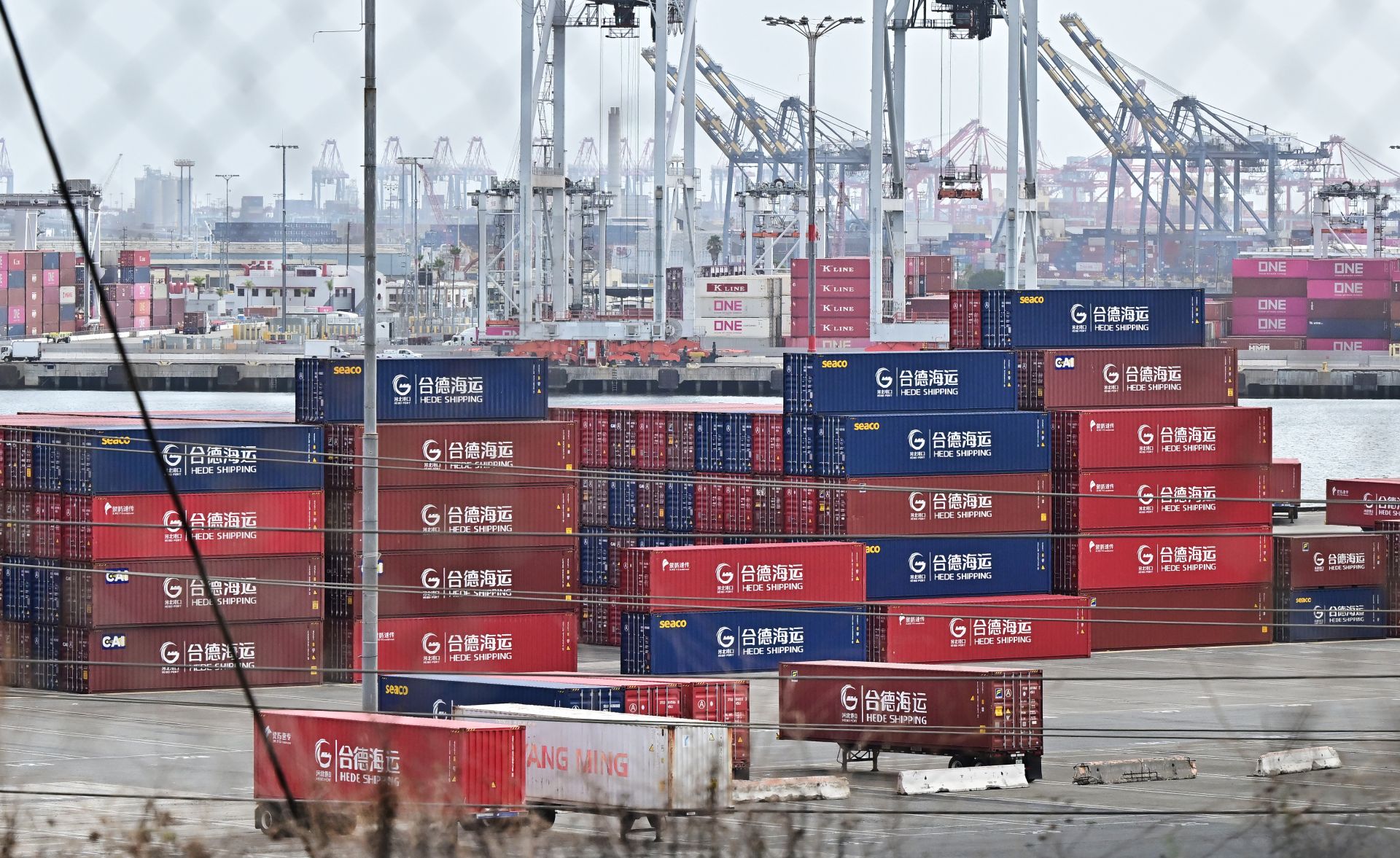 Tariffs on Timber, Furniture Take Effect