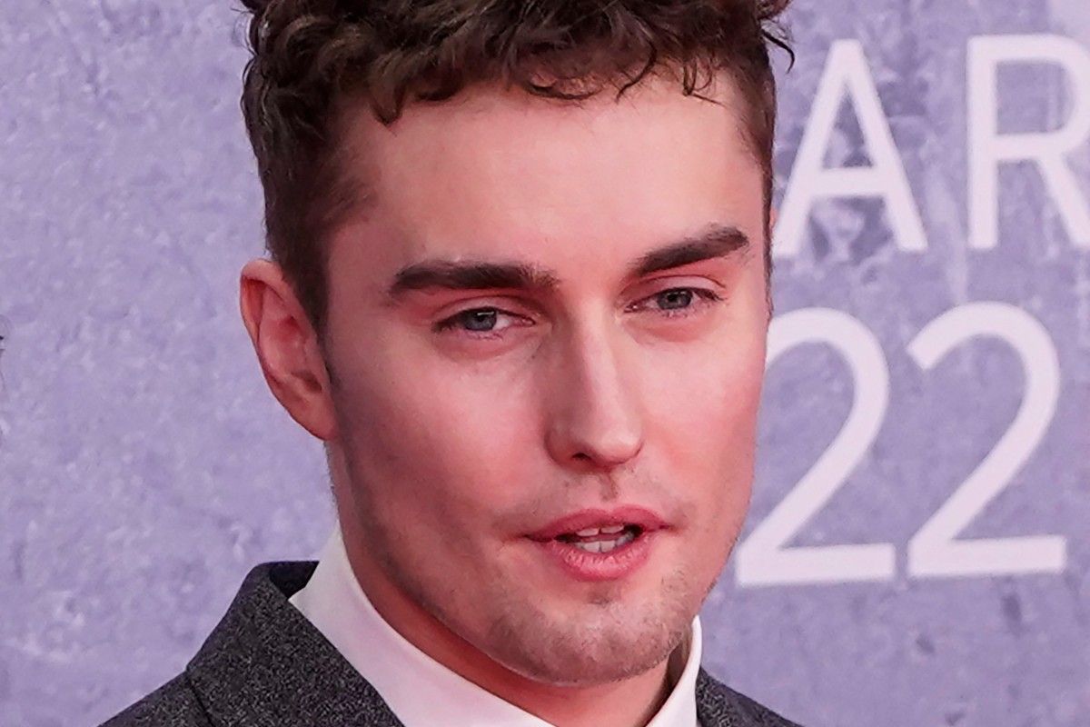 Sam Fender Wins 2025 Mercury Prize with 'People Watching'