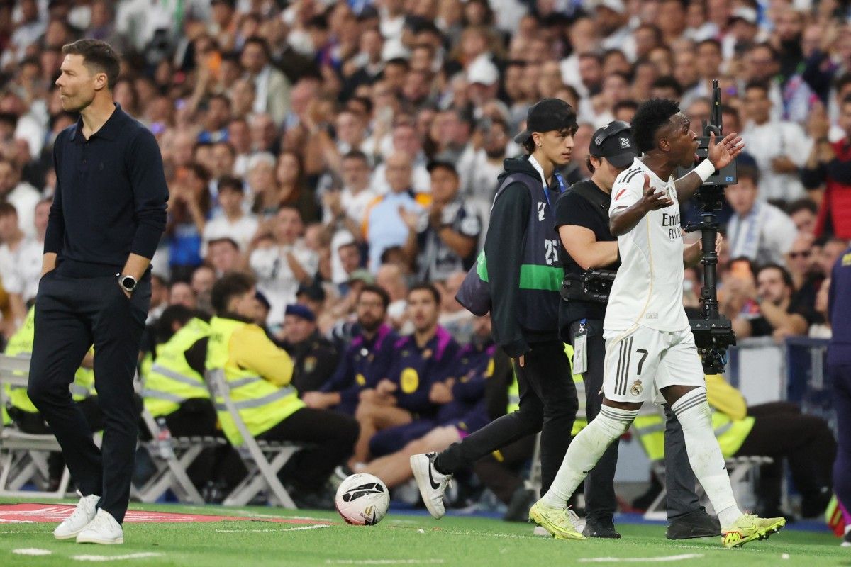 Real Madrid's Vinicius Says Sorry For Clasico Substitution Huff