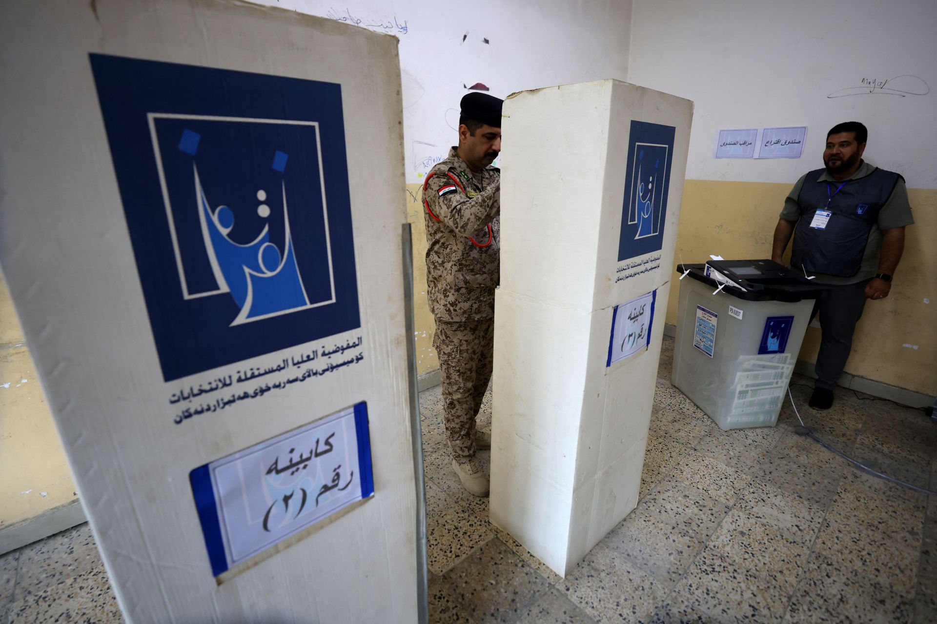 Iraqis Vote in General Election in Rare Moment of Calm