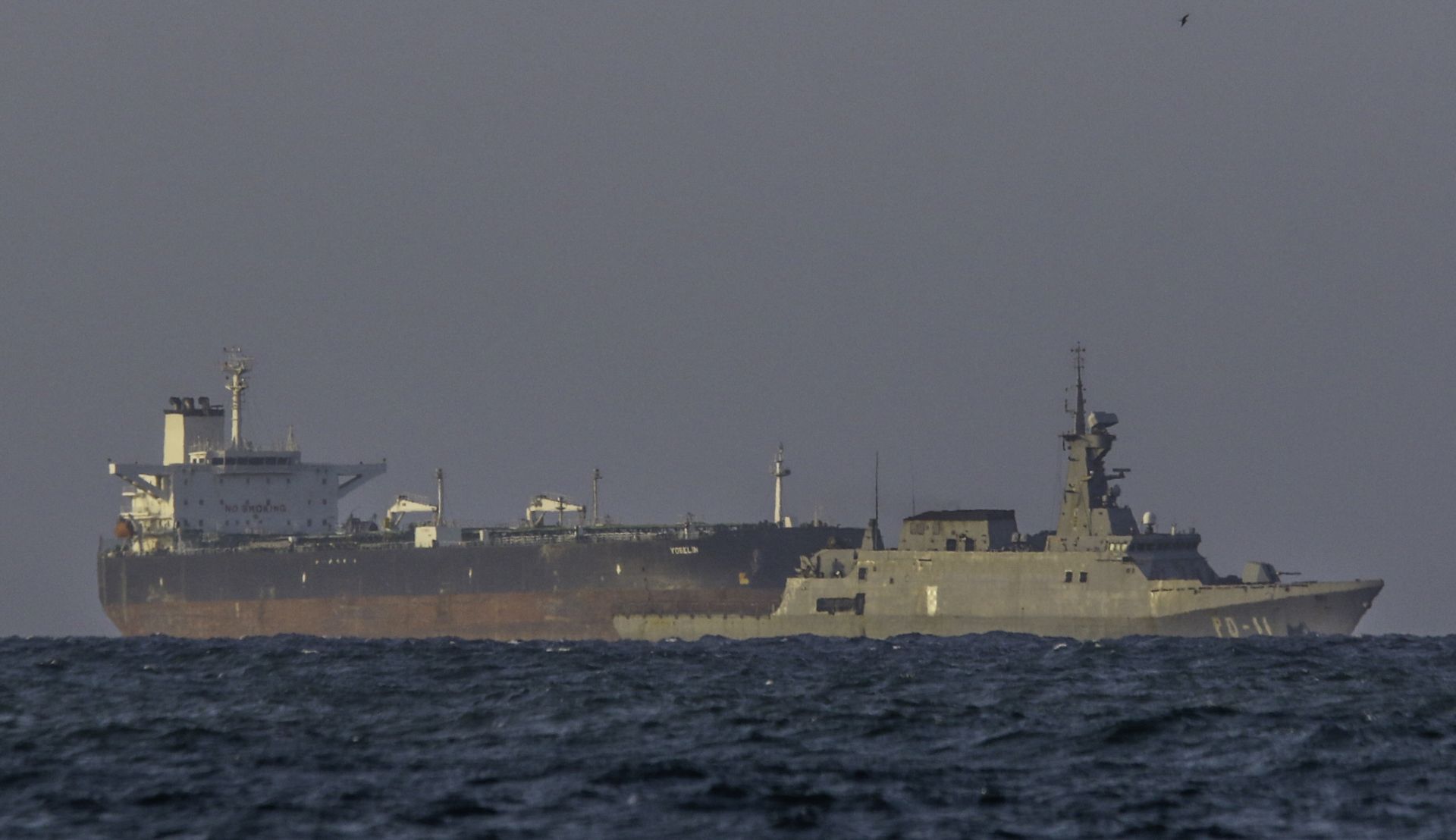 Arrival of US Aircraft Carrier Fuels Venezuelan Fears of Attack