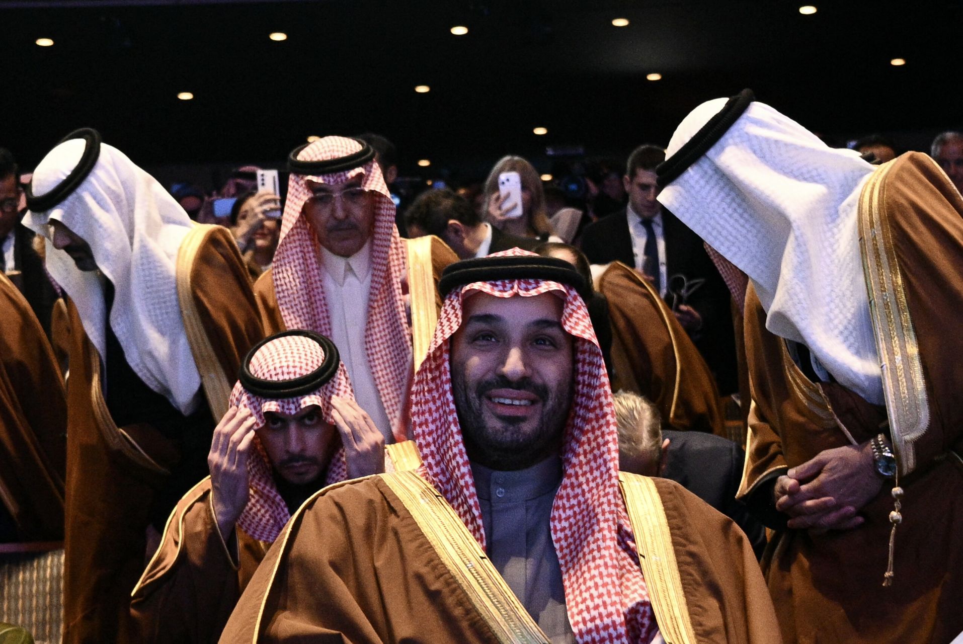 Saudi Powers Forward with Deficit Spending to Fund Reforms