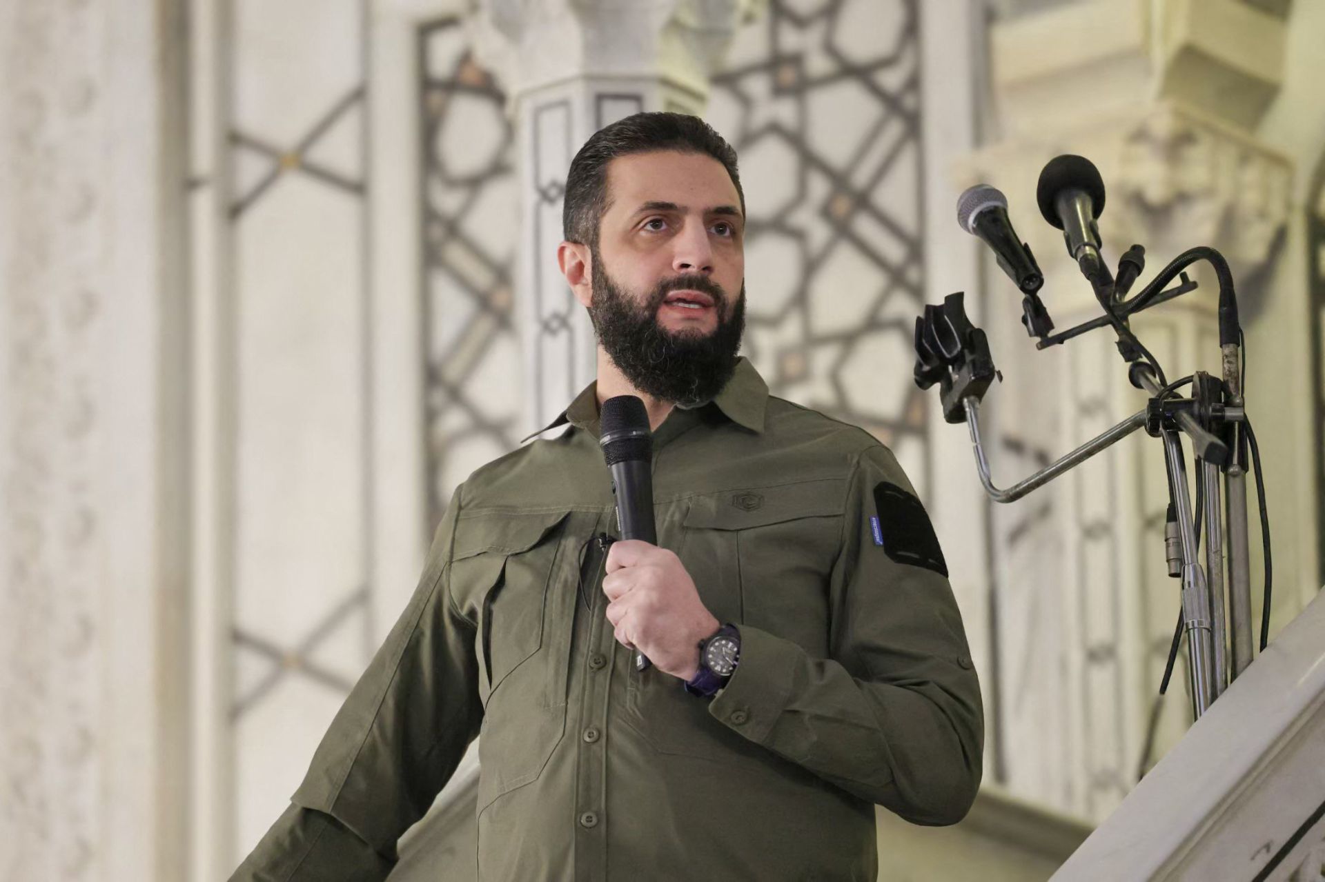 Syrian President Makes Kurdish a 'National Language'