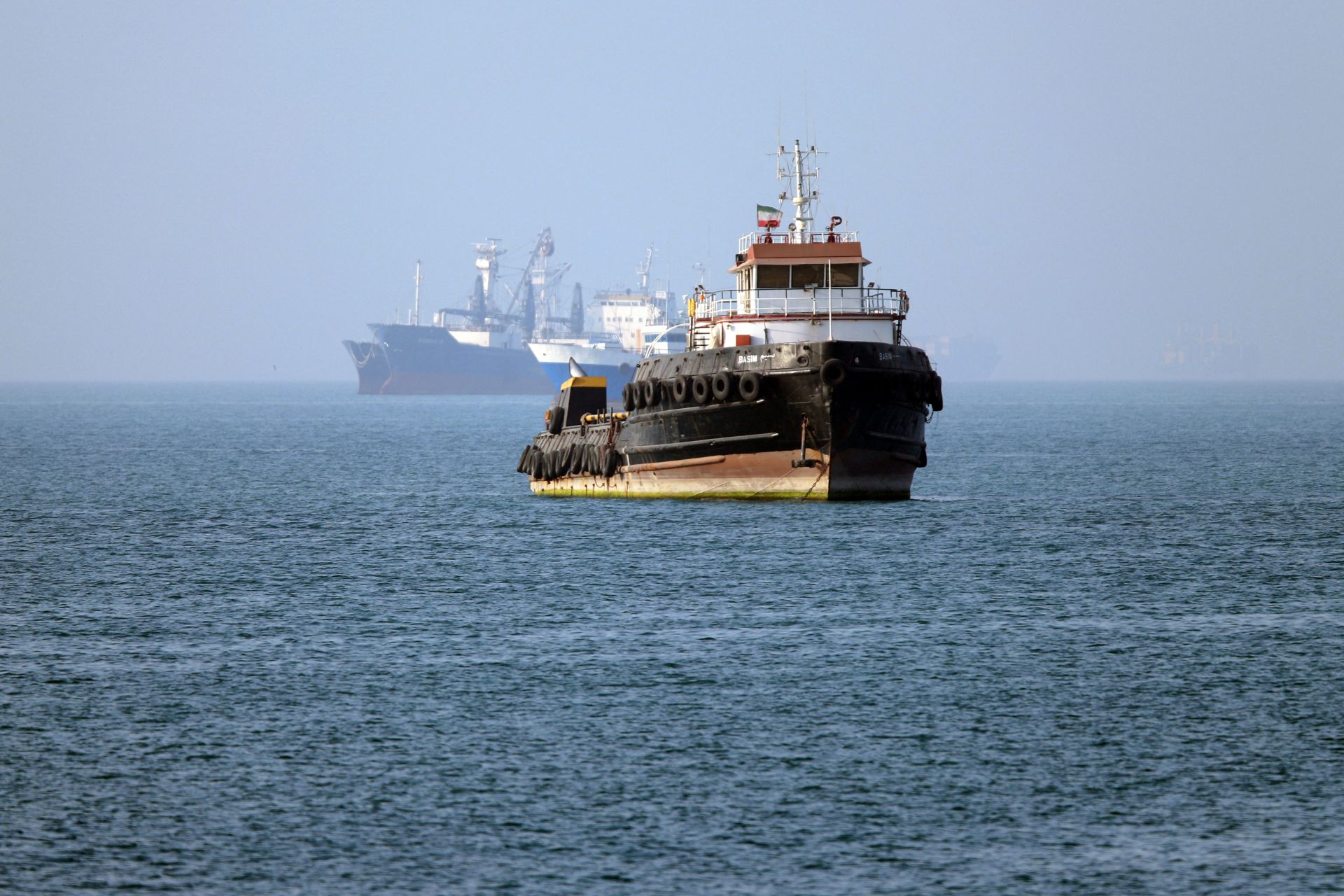 U.S. Says Warplane Disabled Ship that Tried to Break Iran Port Blockade