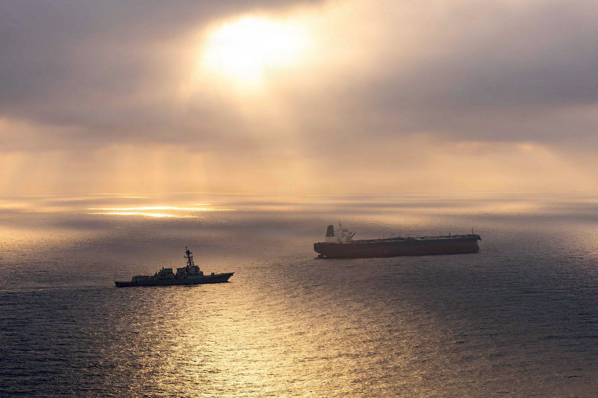 Gulf Clash Threatens Hopes for Quick U.S.-Iran Deal