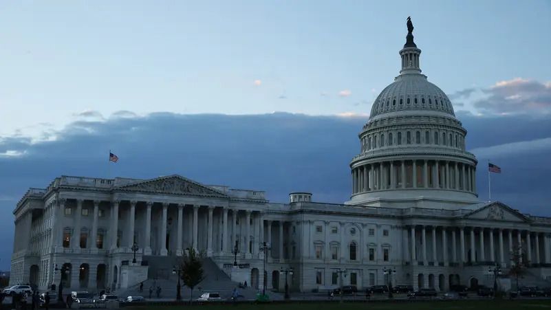 U.S. Congress Returns from Recess to Avoid Government Shutdown