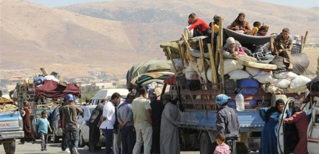 100 Syrian Families Repatriated Voluntarily from Arsal to Syria