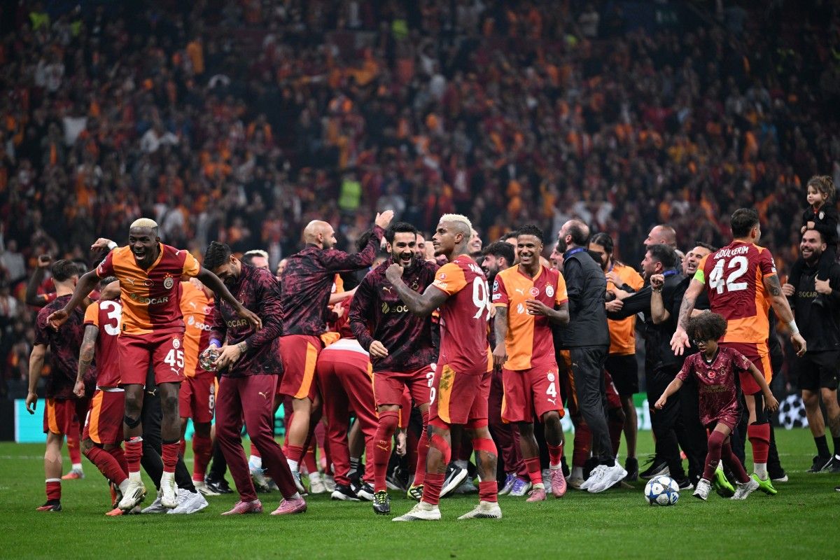 Liverpool Lose to Galatasaray in Champions League, Chelsea Beat Mourinho's Benfica