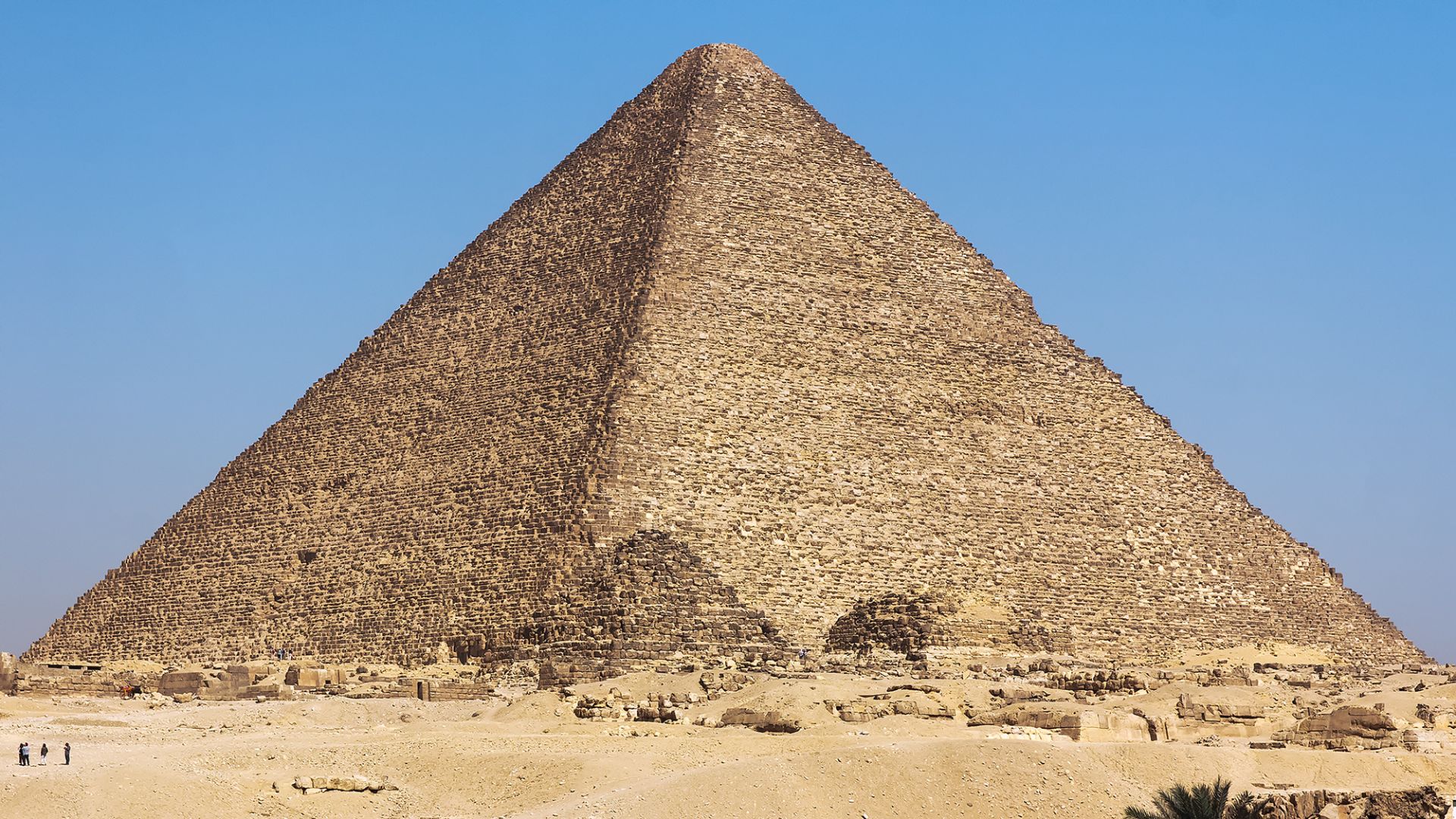 Egypt to Open Grand Museum Near Pyramids of Giza on November 1