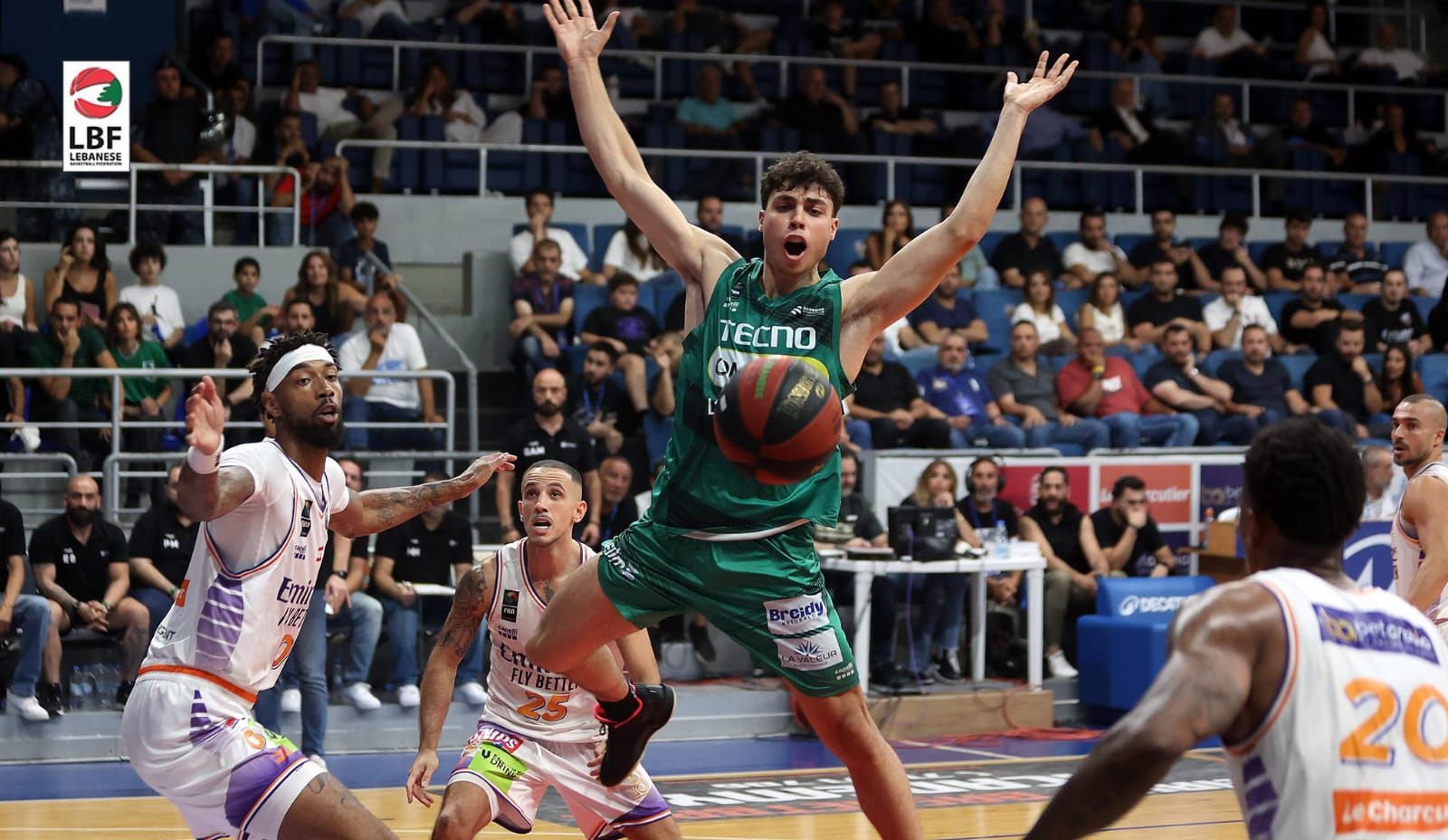Basketball: Sagesse Wins a Breathtaking Semifinal Thriller