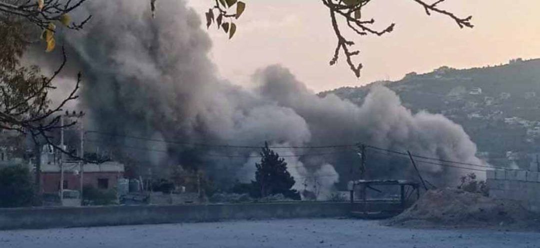 South Lebanon: Shells Near Mays Al-Jabal Hospital