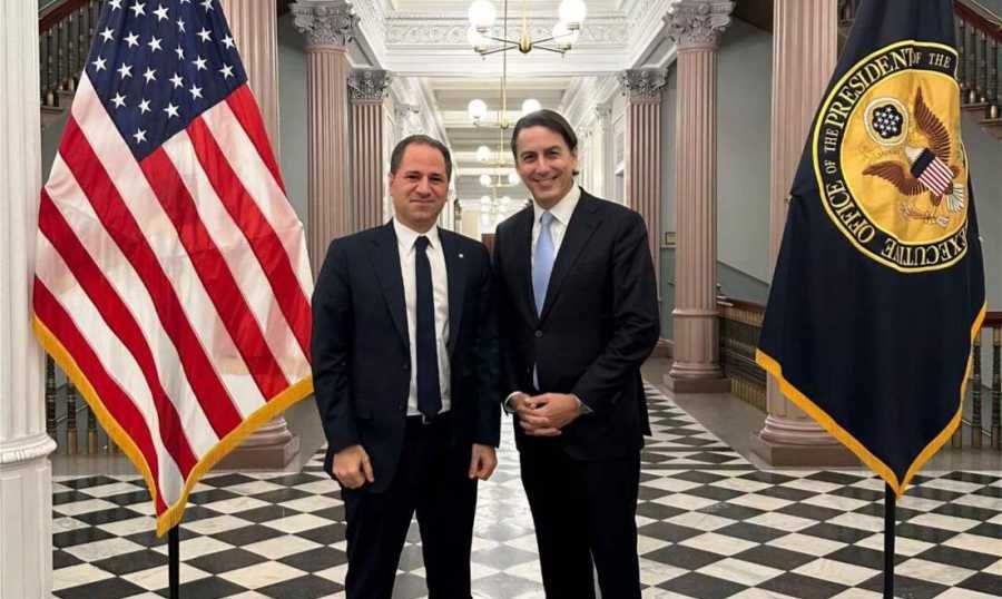 S. Gemayel Meets Hochstein in Washington