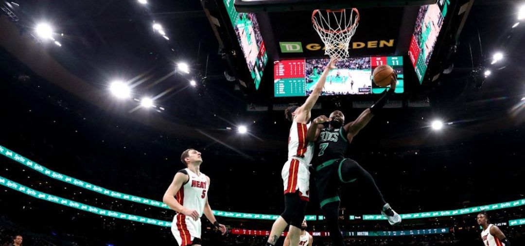 Celtics Incinerate Heat to Advance, Mavs Trounce Clippers