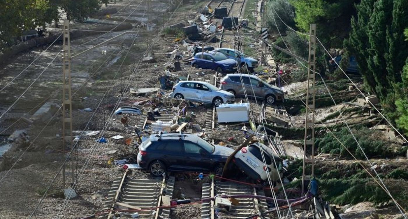 Real Madrid - Valencia Postponed Due to Deadly Floods