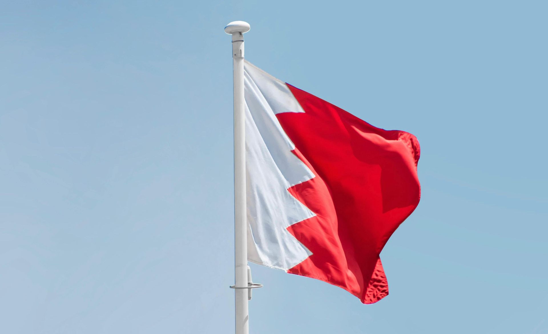 Bahrain Dismantles Cell Linked to Hezbollah