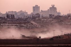 Trump Urges 60-Day Gaza Ceasefire Deal Ahead of Netanyahu Visit