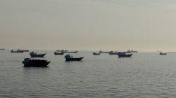 Iran Guards Say Allowed 26 Ships to Transit Hormuz Since Tuesday