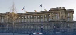 France Calls on Its Citizens to \