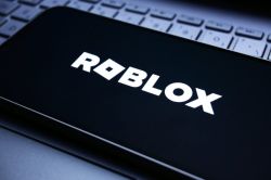 Roblox Game Platform Launches Age Checks for Chat