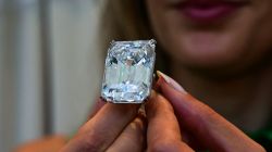 Sotheby's Displays $100 Million Diamond Collection in Abu Dhabi