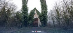 Prague’s 'Madmen’s Cemetery' Conceals Legends Beneath Ivy