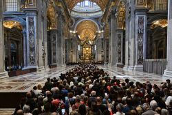 Tens of Thousands Bid Farewell to Pope Francis Lying in State