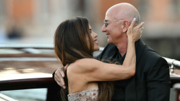 Bezos’ Lavish Venice Wedding Triggers Overtourism Protests
