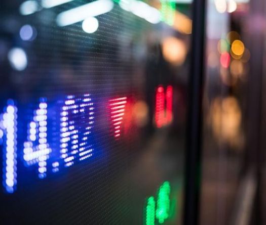 Global Markets 2025: From Soaring Peaks to Sudden Crashes