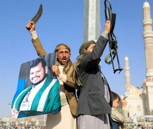 Yemeni Minister Calls for Arrest of Huthi Leaders Attending Nasrallah’s Funeral 