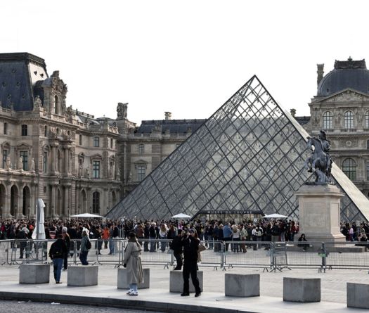 The Louvre Reopens After a Historic Theft