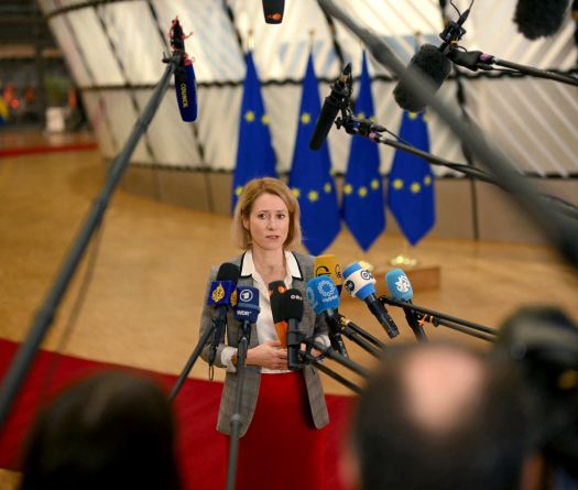 EU Sending Envoy to Talk to Syria's New Leaders