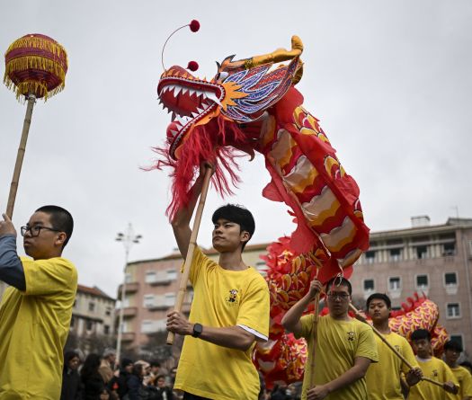 Lisbon Rings in the Year of the Wood Snake with Spectacular Dragon Dances