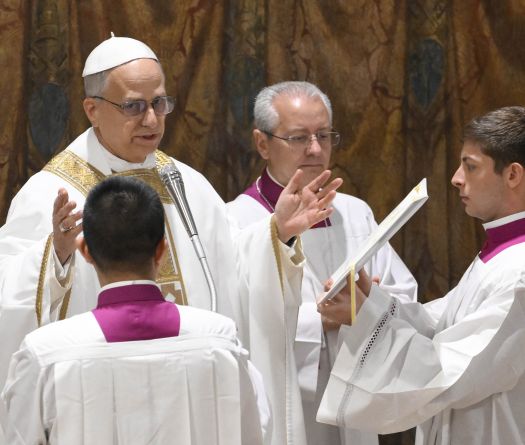 Pope Leo Says Church Must Illuminate 'Dark Nights of This World' in First Mass