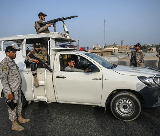 India, Pakistan Launch Multiple Attacks as US Warns against 'Miscalculation'