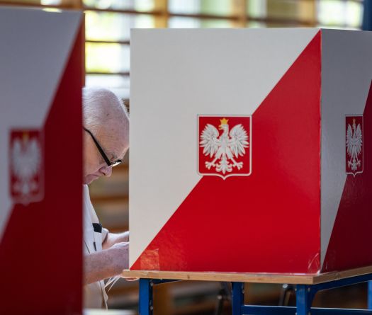 Poland Holds Tight Vote with EU Role at Stake