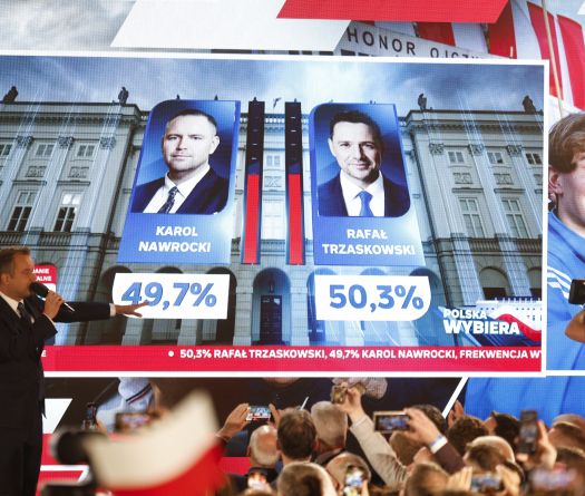 Polish Presidential Election Rivals Neck and Neck