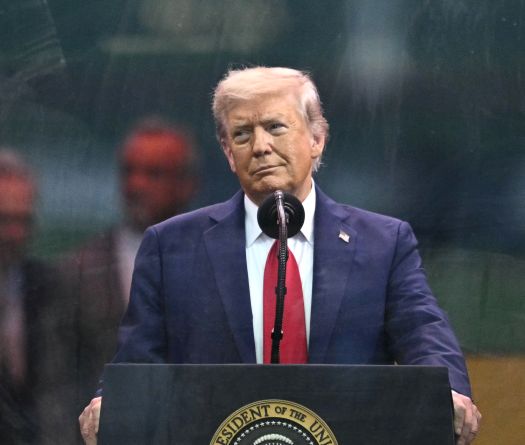 Trump Signals U.S. May Act in Iran-Israel Crisis, Putin as Mediator