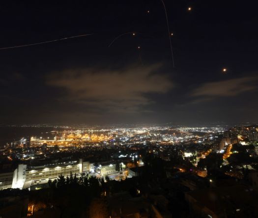 Missile Barrage from Iran Hits Israel in Early Morning Strike
