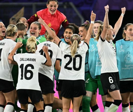 Ten-Woman Germany Beat France on Penalties to Reach Euro 2025 Semis