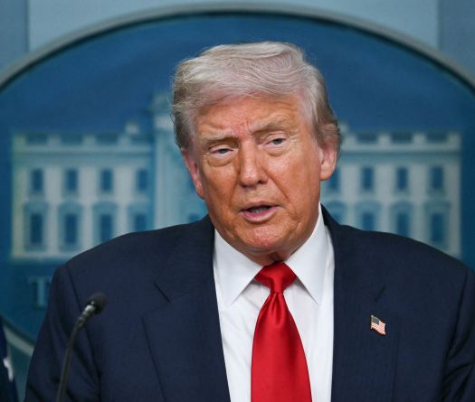 Trump Deploys National Guard to Tackle Washington Crime