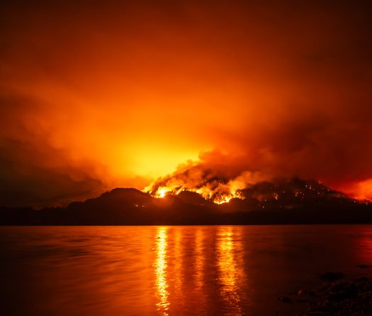 Massive Fire Burns on Mountain Near Western Canada City