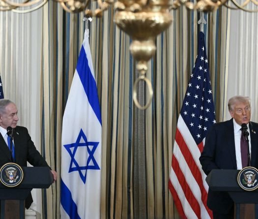Trump Unveils Comprehensive Gaza Plan, Announcing End to War and Hostage Release