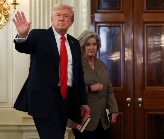 Trump Says Israel, Hamas Agree to First Phase of Peace Plan