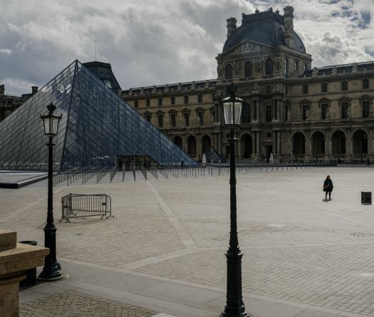 France Arrests Five New Suspects in Louvre Heist Probe