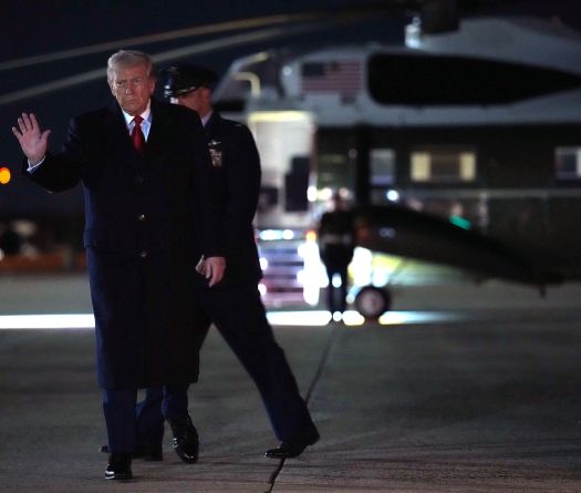 Trump Embarks on High-Stakes Asia Tour