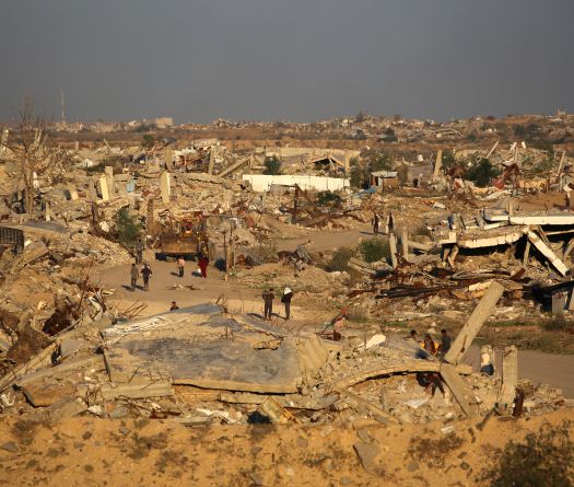 Gaza Hospital Says Clashes, Israeli Strikes Kill 10