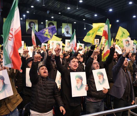 Khamenei Adviser Sends Message to Hezbollah