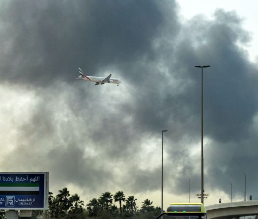 Gulf States Urge U.S. to Neutralize Iran for Good 