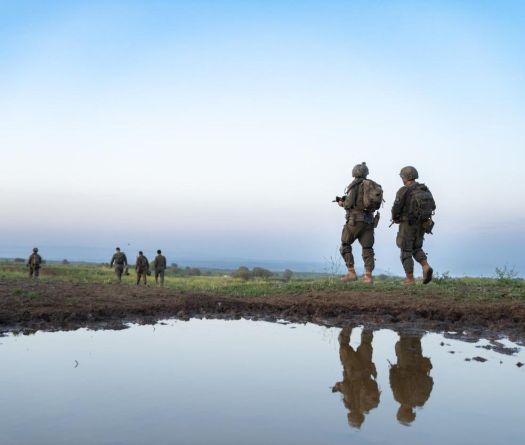 Israel Mobilizes Forces on Borders with Syria and Lebanon