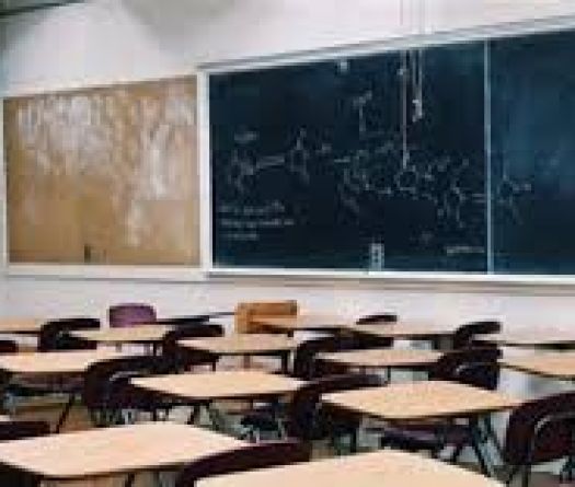 Teachers’ Syndicate Condemns Arbitrary Practices, Demands Salary Increase